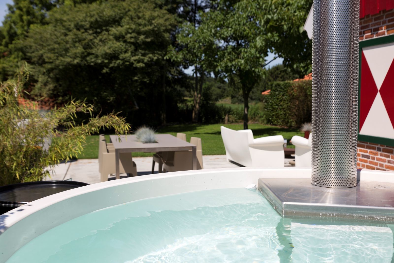 cover_Onthaasten_in_de_Achterhoek_Koolmees_hottub_tuin